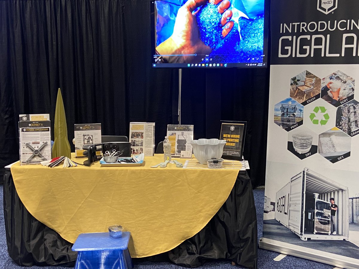 And we’re live! Check out #3dprinting from #garbage in #offgrid #shippingcontainers at the @xTechSearch innovators corner today- Booth 2361! #recycling #sustainability #gigalab #ausa2022 #army