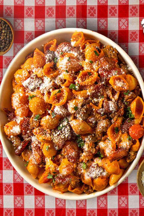 GimmieFreebies's tweet image. Free Buca di Beppo Giveaway (Quikly)
If you love Italian food like pasta, and not having to cook then don't miss this freebie!  ##contest #allaboutfree #bucadibeppo #food #foodie #free #freesample #FreeSamples #freestuff #Freebies #freepasta

freebfinder.com/free-pasta-for…