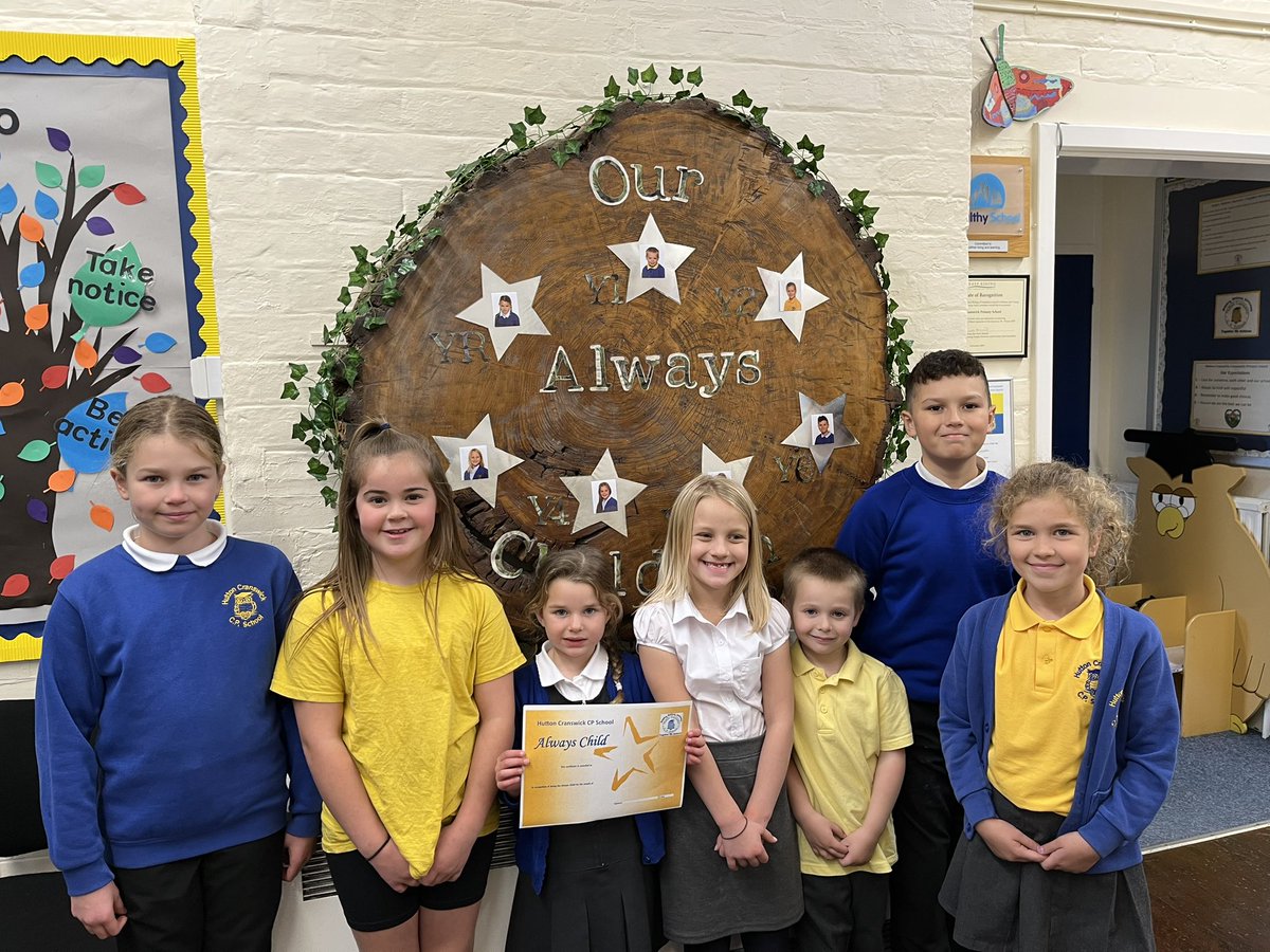 MrsB_HCPS's tweet image. Our Always Children! @HuttonCran #rolemodels #settinganexample 🌟🌟🌟🌟