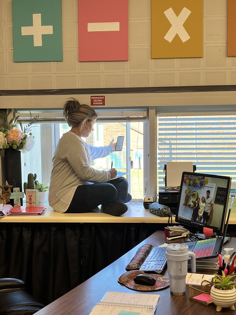 Amy Sessions tweet media