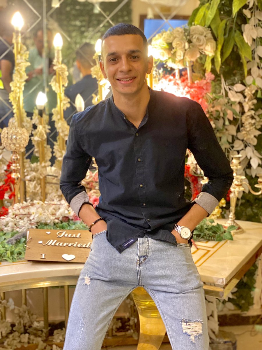 3zeMaa10's tweet photo. جايلك ي دهشور 😂😂🤦🏻‍♂️
ادعولنا اشوفكم بعد مركز التدريب 👋🏼❤️ https://t.co/on3wGLROIU