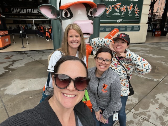 CowanSystemsLLC's tweet photo. What’s it like working for Cowan? 2 recent events show that working here is more than trucks, shipments &amp; logistics - It’s our people gathering at an O's game or throwing an employee appreciation cookout! Want to Join #TeamCowan? https://t.co/vWm7kUFgbH. https://t.co/ovlwG2asYR