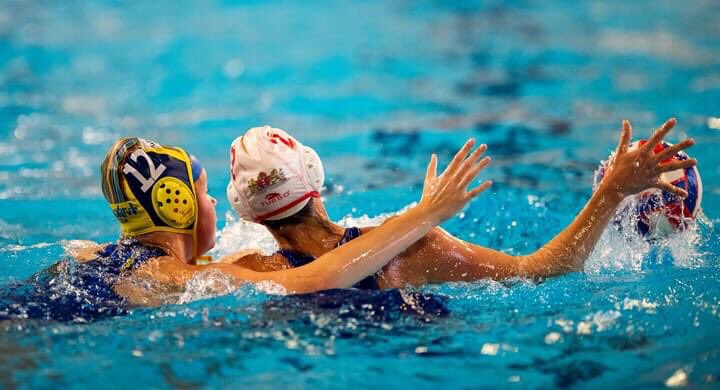 dolfijnwp's tweet photo. Foto’s van het afgelopen thuisspeelweekend op Instagram en Facebook
Teams: #SGMokum
Locatie: @Sloterparkbad 
Foto: @PhotoCompany 

#waterpolo #competitie #wedstrijd https://t.co/IxpnZMzqxp