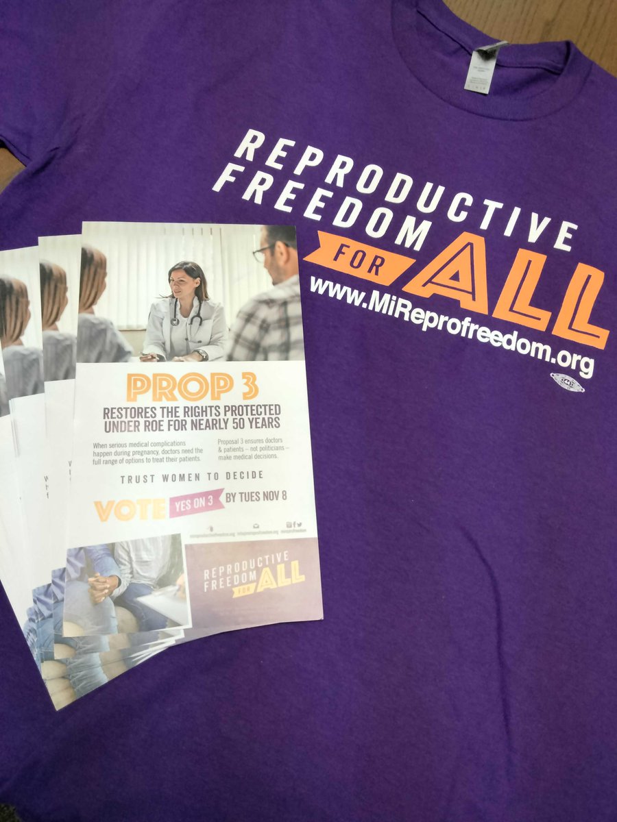 Join us at the LEO office for the Reproductive Freedom phone bank Tuesday from 6-8:30pm. First 2 attendees will receive a shirt! Bring your laptop & a charged phone. You can also join virtually. RSVP under phone banking at forms.gle/EVK73LCWiGZVo6… for details.