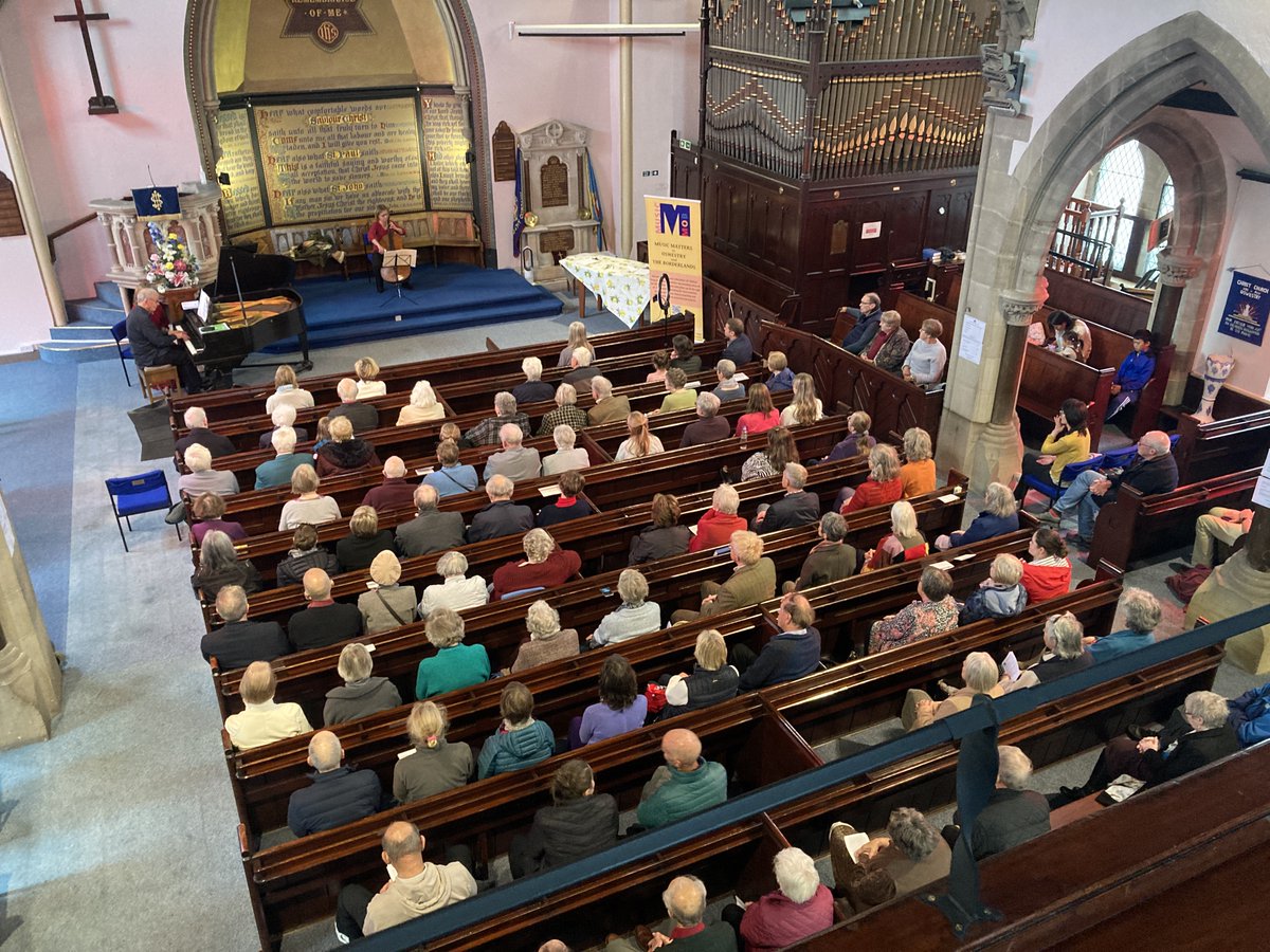 MusicMOB1's tweet photo. Thank you everyone who came to the concert yesterday. Fantastic performances from Chris Symons, Sylvie Reverdy and Samantha Lewis.
We raised over £1,000 from the very generous audience, which will go a long way to providing lessons for the children.
Thank you so much!
#Music4All https://t.co/cSnZBIJX56