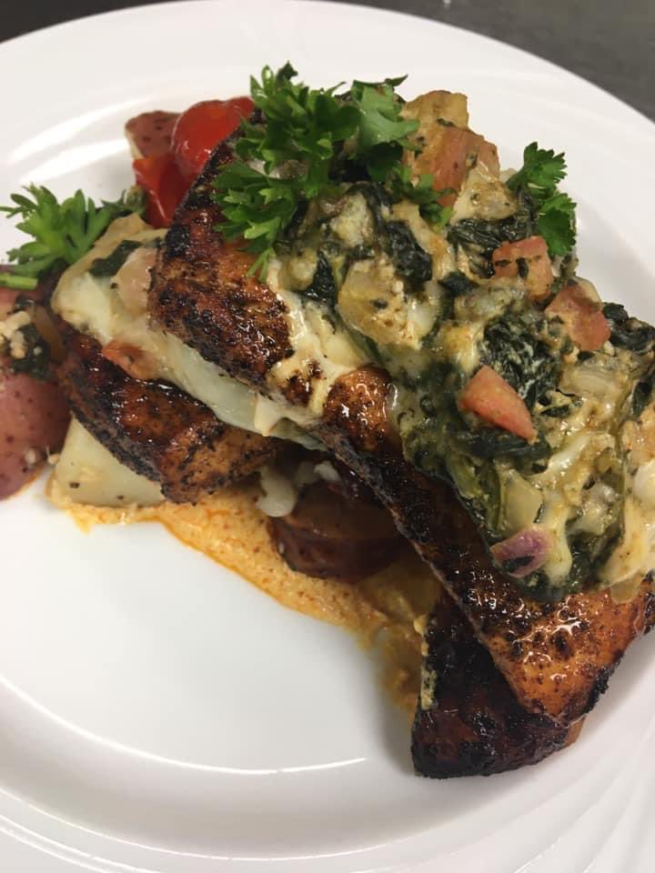 Chef_VNell's tweet photo. Stuffed Blacken Salmon Foil Roasted Potatoes w/Andouille &amp; Cajun Jalapeño Cream Sauce #chefvnell #neworleansfood #gottahaveitseasonings #creolefood #cajunfood #cheflife #chefroll #ironchef #cheftable https://t.co/U3iDHVOekS