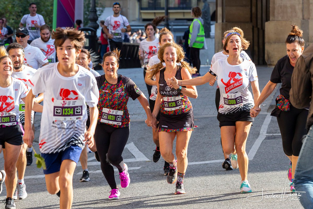 casolinavarra's tweet photo. 📷📸 [#GALERÍA DE IMÁGENES] 

🏃‍♀️🏃‍♂️ #CASOLINA2022 | MEJORES #IMÁGENES (fotos: Javier Ibáñez). Búscate en nuestra galería de imágenes. Repasa las mejores instantáneas de una mañana inolvidable. @anfasnavarra @LABORALkutxa @rockthesportES 

📲💻 [#IMÁGENES] https://t.co/Ehw1xHiKup https://t.co/UjMmZszmIt