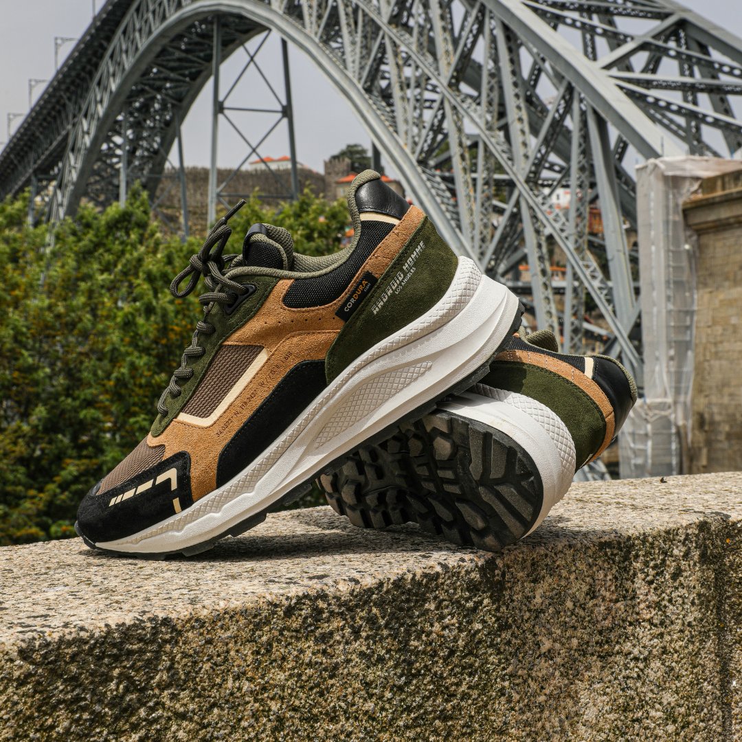 TessutiUK's tweet photo. Footwear made to stand out...
El Porto Runner trainer exclusive to Tessuti by @ANDROIDHOMME
https://t.co/uGu47IydSr
#Tessuti #Androidhomme #Trainers #MensFashion https://t.co/CAefUUpuMk