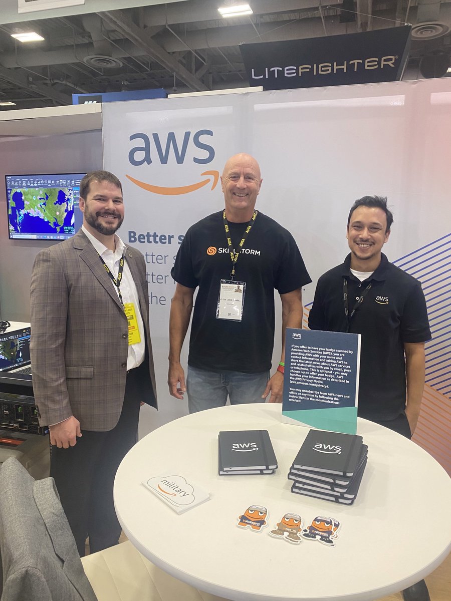 SkillStorm's tweet photo. Back at it again! In the game of 'Where in the 🌎 is John', we found him at the US Army Expo in Washington, D.C. today. #AWS @awscloud is one of our outstanding partners!
#AUSAorg #AUSA #wheresjohn #aws #army #skillstorm #stormon https://t.co/QLSpMYrRVr