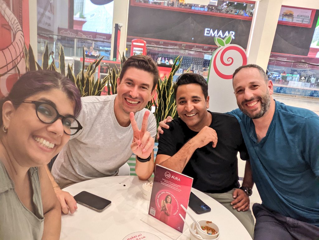 #tlvcommunity in Dubai! Hanging out with team @CloudShare for the #GITEX2022 conf! With special masters @leeberkman @tzvikaz & Roy (untaggable). #GITEXDUBAI