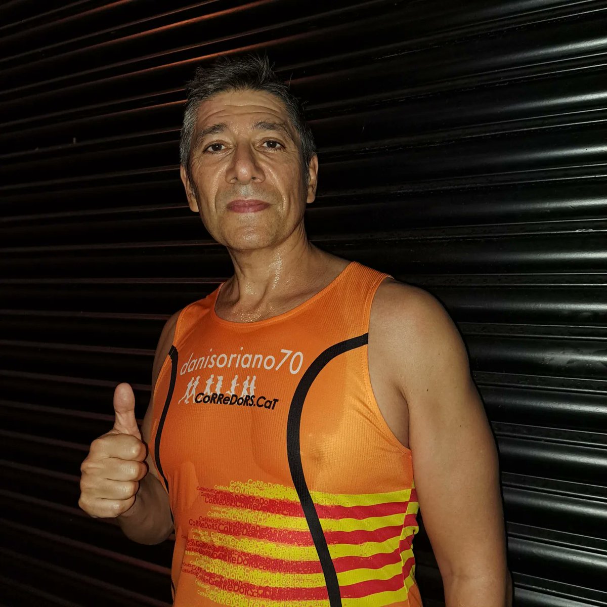 danisoriano70's tweet photo. Dia 10 dia d' #orgullcorrecat!!!!
7️⃣4️⃣1️⃣
#RunEveryDay !!!
#day741
#metodosori 
#RonhillSpain 
#drinkingrunners #kmsxalimentos #nofunnorun 
#mrfree
#amibola 
#retodravet
#garminforerunner https://t.co/B9Zl77RaUO