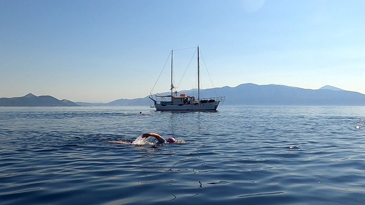 We are with you every step of your journey...

#swimmingabroad #swimmingholidays #swimmingingreece #openwaterswimmer #swimmingcommunity #greekislands #summer2022 #openwaterswimming #greece #greekholidays #summerholidayfun #swimrun #swimrunner #swimruntraining
