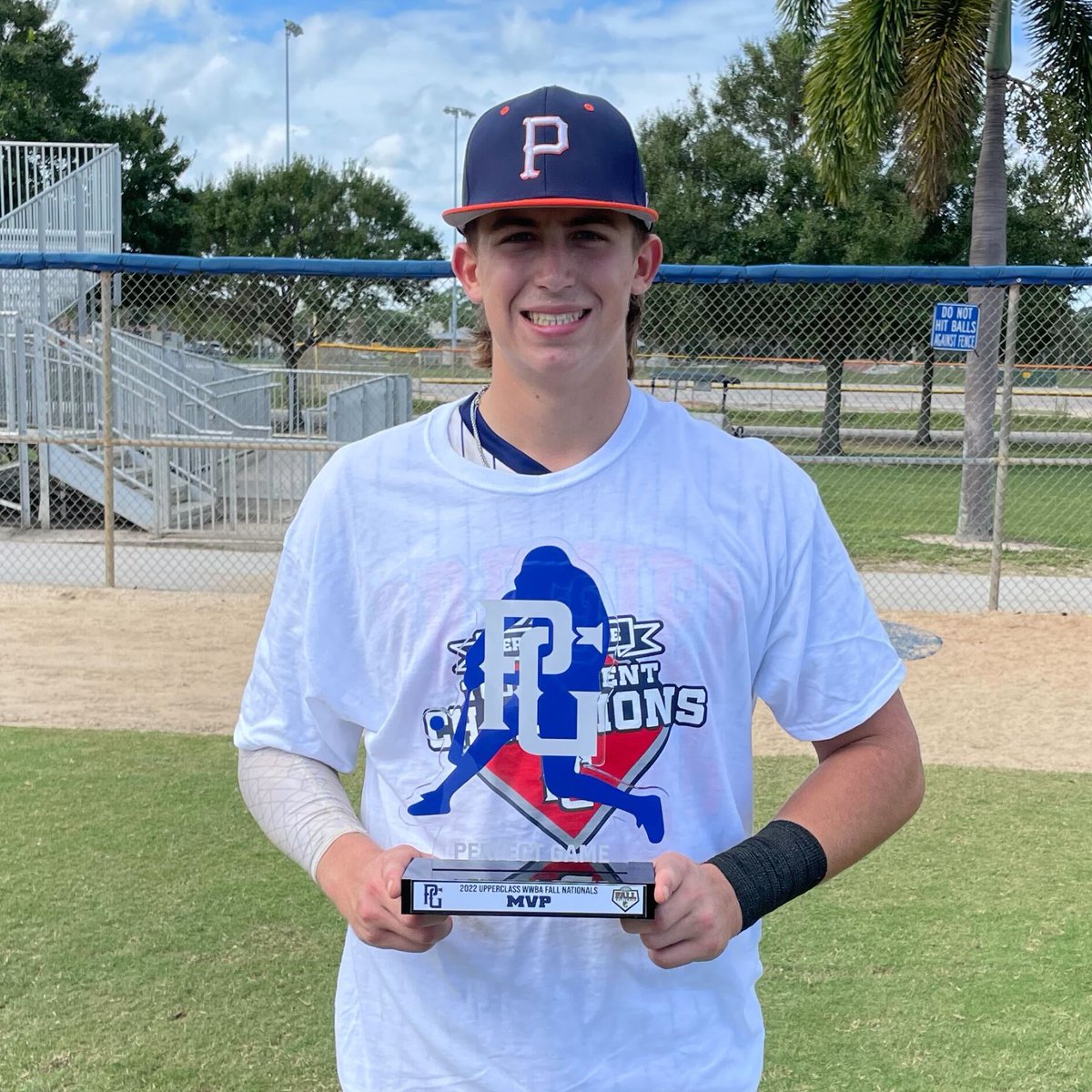 PG_Tourney's tweet photo. Upperclass Fall Nationals

🏆Champions: NOVA Premier 18u
🥈Finalists: The BASE Astros (not pictured)
🏅MVP: Jack McCarthy
🏅MVPitcher: Jackson Hulcher https://t.co/FzFyWPDB3L