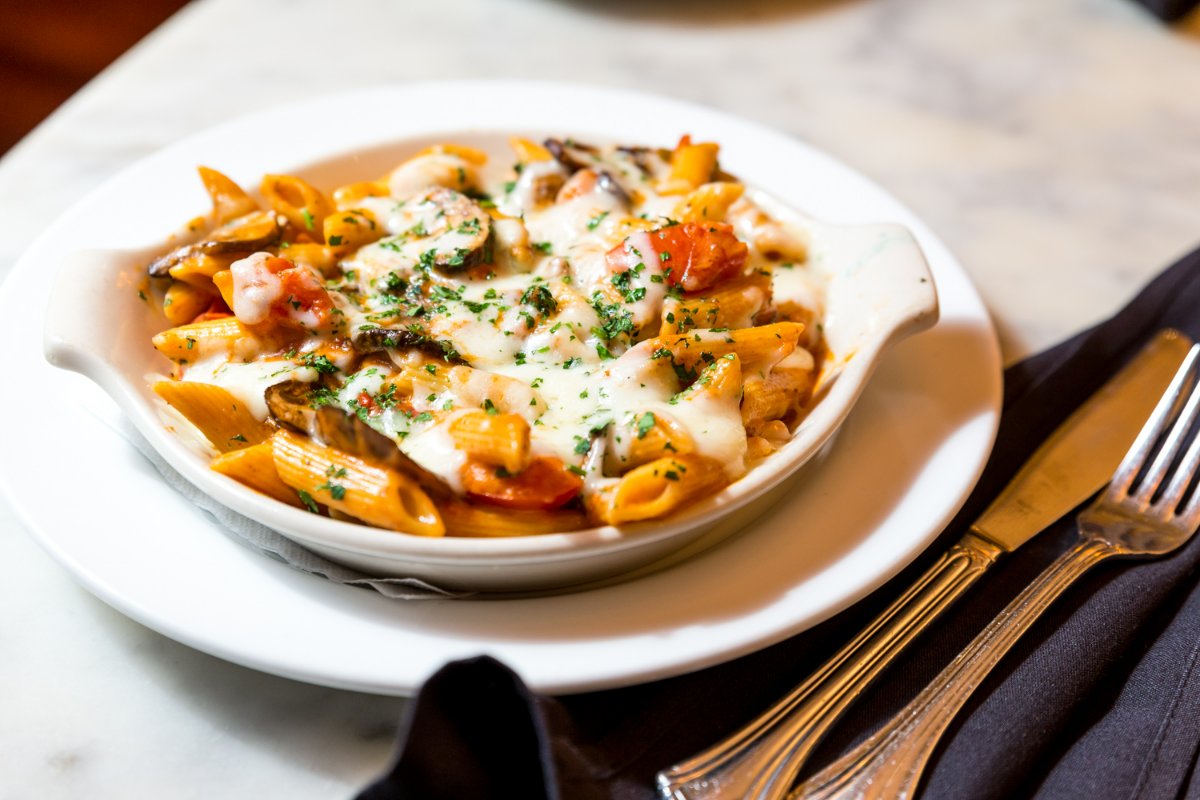 Our food almost always tastes better when you're sharing it with someone you love! Tag a friend below who you want to share a meal with soon. #MartiniItalianBistro #ItalianFood #AuthenticItalianFood #HappyHour #AwardWinningBartenders #louisville