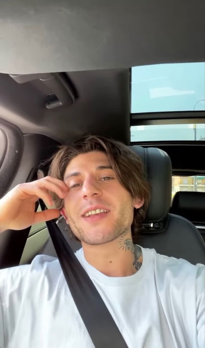 thefavsarchive's tweet photo. 🚗📸 https://t.co/TXlEoCxhl1