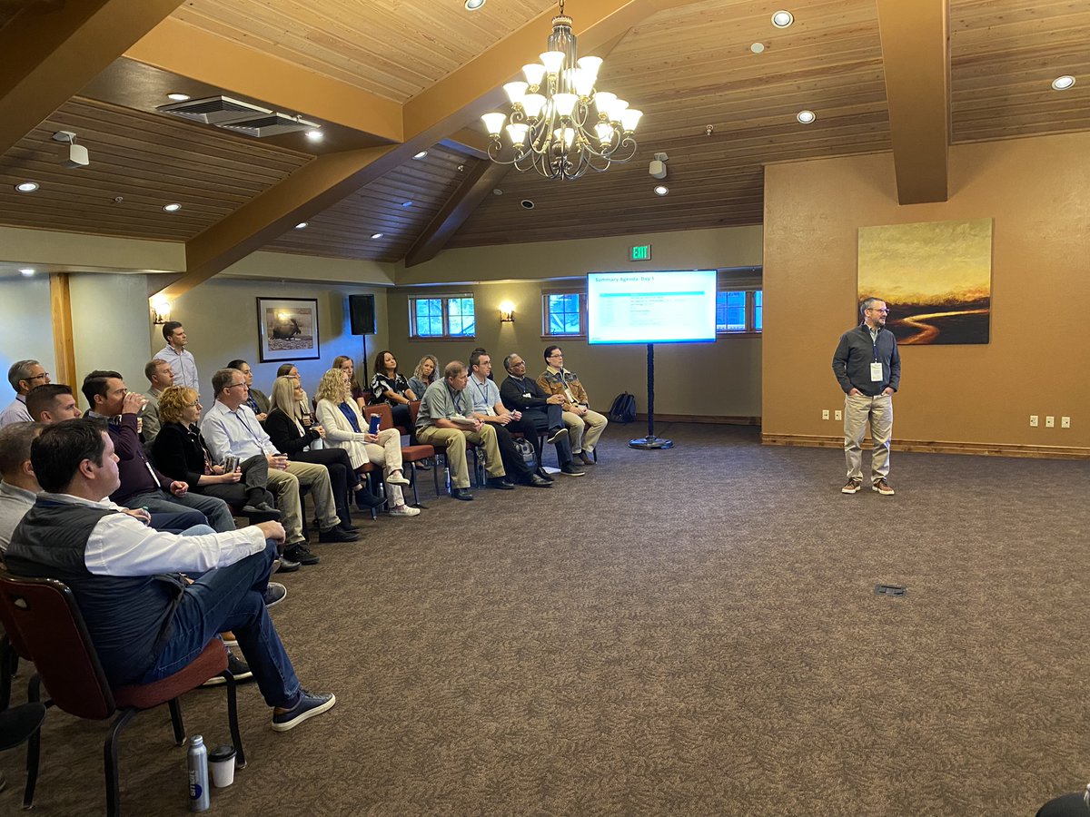 VectorPerform's tweet photo. Vector Leaders from across the country met in Park City, Utah last week to lay the foundation for the company's 2023 plan, brainstorm ways to drive more value for our customers and our teams, and align on what being "One Vector" means. #onevector https://t.co/ltmgP4H9Ht