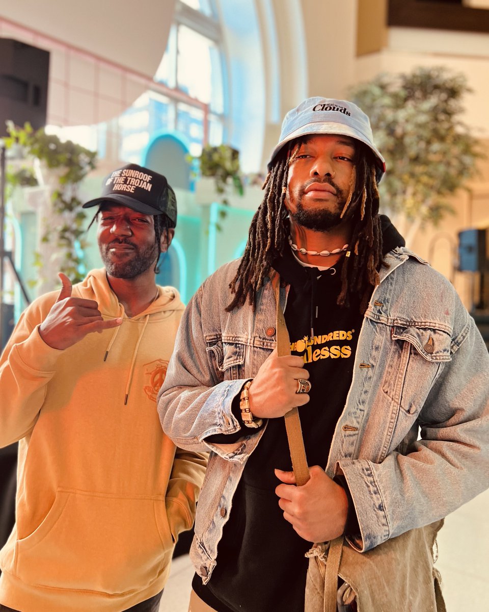 art dudes.
Me &amp; my bro, the legend <a href="/theBreaux/">Brandon Breaux</a> 
-
Posted <a href="/FutureGalerie/">Future Galerie</a>