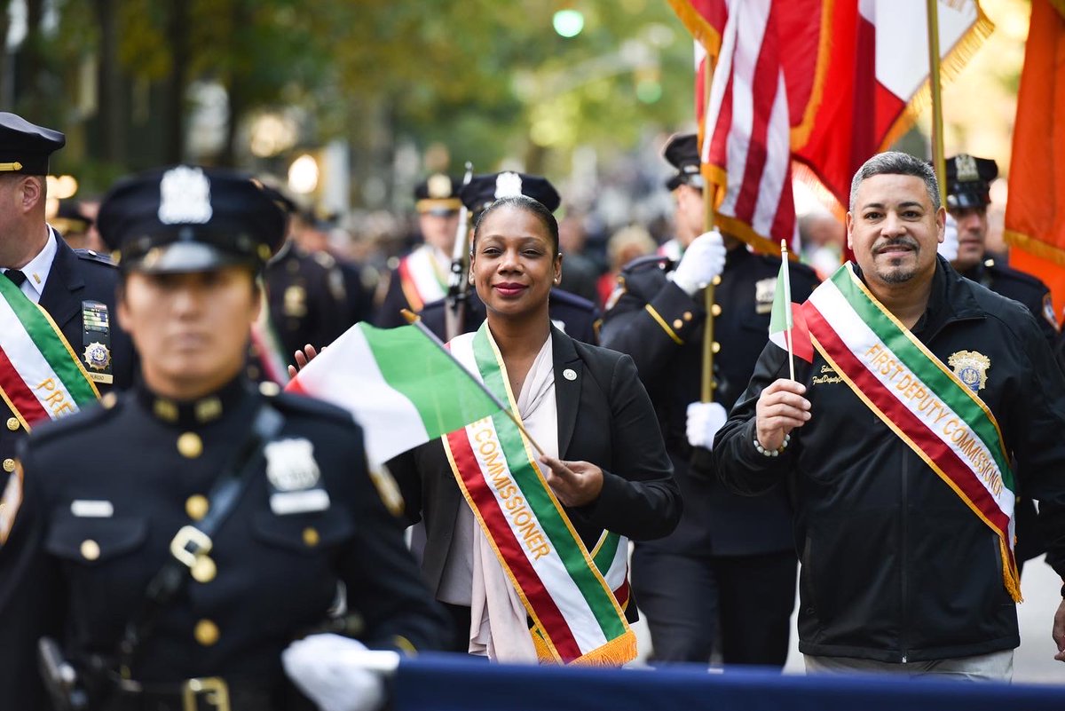 NYPDnews's tweet image. Today’s 78th Annual  #ColumbusDayParade was a beautiful showcase of Italian American culture and heritage. @NYPDnews Executives and  @nypdcolumbia put their Italian pride on display while marching up Fifth Avenue.