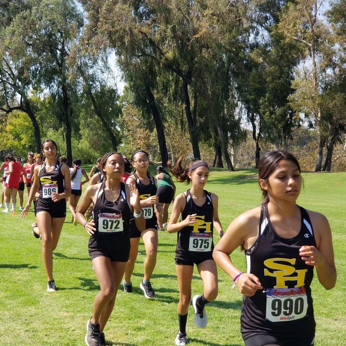 SunnyHillsAD's tweet photo. .@sunnyhillshs XC Lancer XC Weekly Checklist: 

🥶🍝  Pre-meet Ice Bath and Pasta Party ✔️
🏁🏅 Set PR in League Meet ✔️x21
🌄🏃🏽‍♀️ Saturday Morning Mud Run ✔️ 

Another fun filled week in the books... Let's run it back! 

#sunnyhillathletics #SunnyXC #werunforfun https://t.co/nEzpXqqa3N