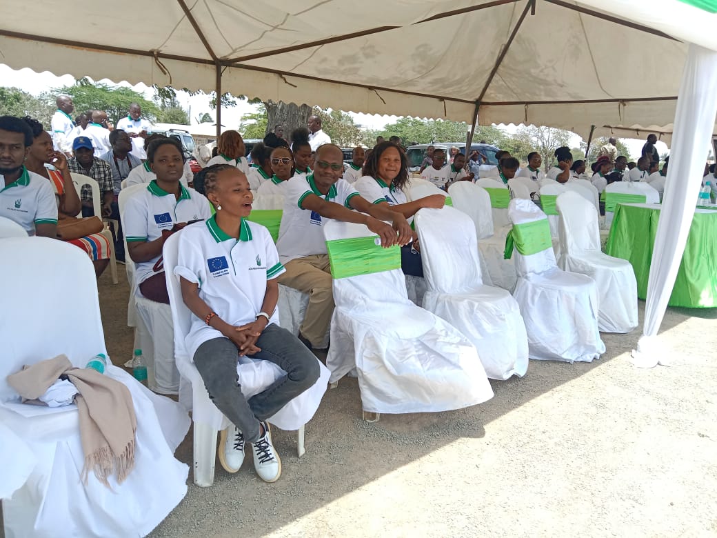 NzaiJane's tweet photo. It's okay not to be okay.Don't keep silent when you are not okey, speak to someone you can confine in and share out.
Celebrating World International Day 2022 in Mariakani.
#WMDCelebrations2022
#leadership4impact
#waweruwanjiru
#Connect2Retain
#MoHMalindi
#MoHKalolenisub-County https://t.co/UU66UhYozY