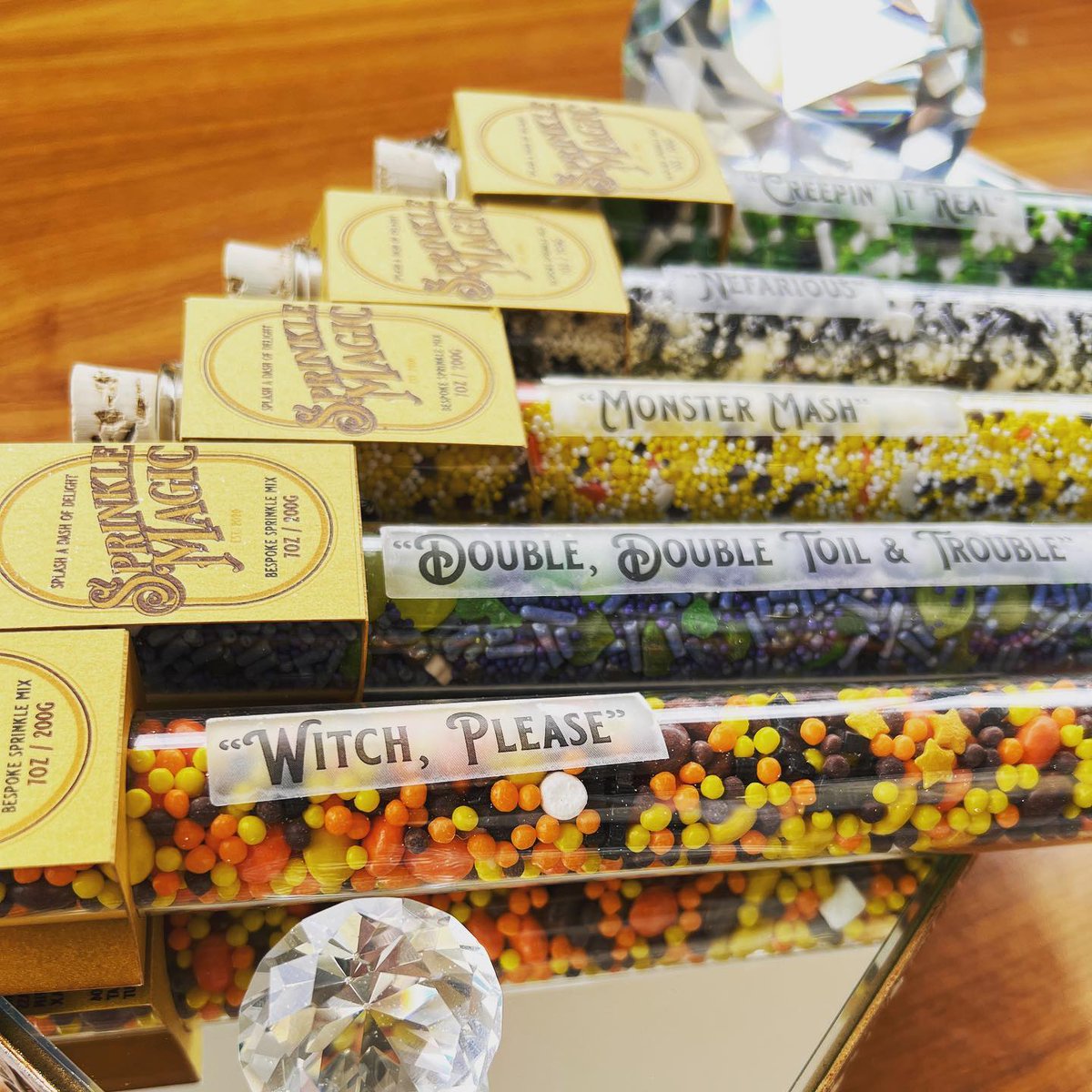 EclipseChocolat's tweet photo. Spooky Sprinkle Mixes &amp; Halloween Alchemy Gift Sets - https://t.co/TQwuxkNn16 https://t.co/E7HFZC507Z