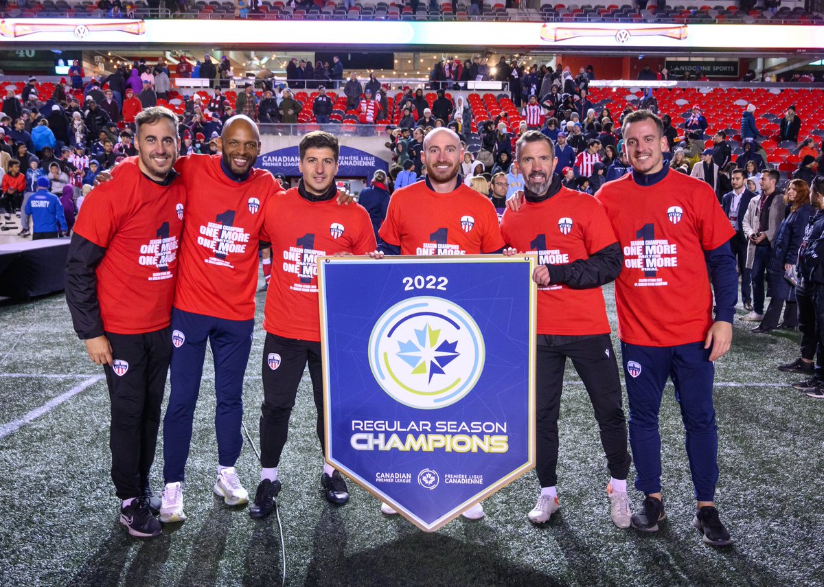gonness's tweet photo. CAMPEONES 🔥🥇🇨🇦 

Después de 28 jornadas @atletiottawa campeón de la liga regular!! MADNESS😱🙌🏻

🔜Playoffs https://t.co/RceUTpoKF2