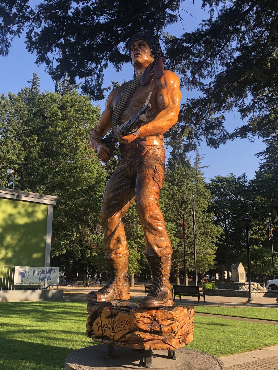 evanchan's tweet photo. Had a great time in #HopeBC for the #Rambo #FirstBlood 40th #Anniversary. Not every day you see a #tank crush a car. #Beautiful place to visit. Loved the new #BrianDennehy #tribute. #Fun to see so many passionate fans. #HollywoodNorth @TheSlyStallone @DGCBC @DGCTalent @TheLMGI https://t.co/7jCC7lzIV9