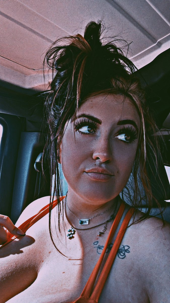 🅂🄷🄴🄻🄱🅈🏁🍒🎱❤️🔥 tweet media