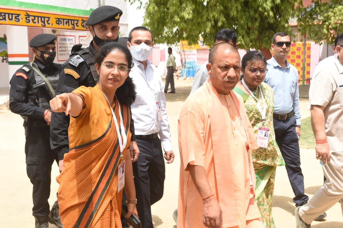 <a href="/SaumyaPandeyIAS/">Saumya Pandey</a>