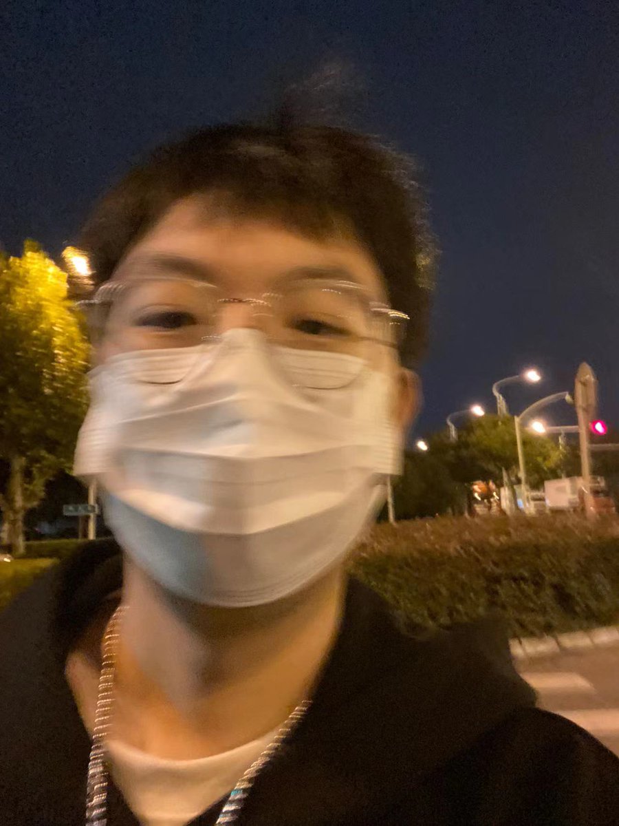 不剪头发就不剪，我要丑哭所有人
