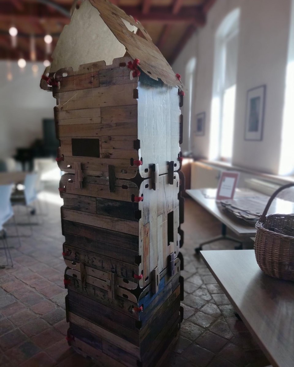 Kasteel Hernen tweet media