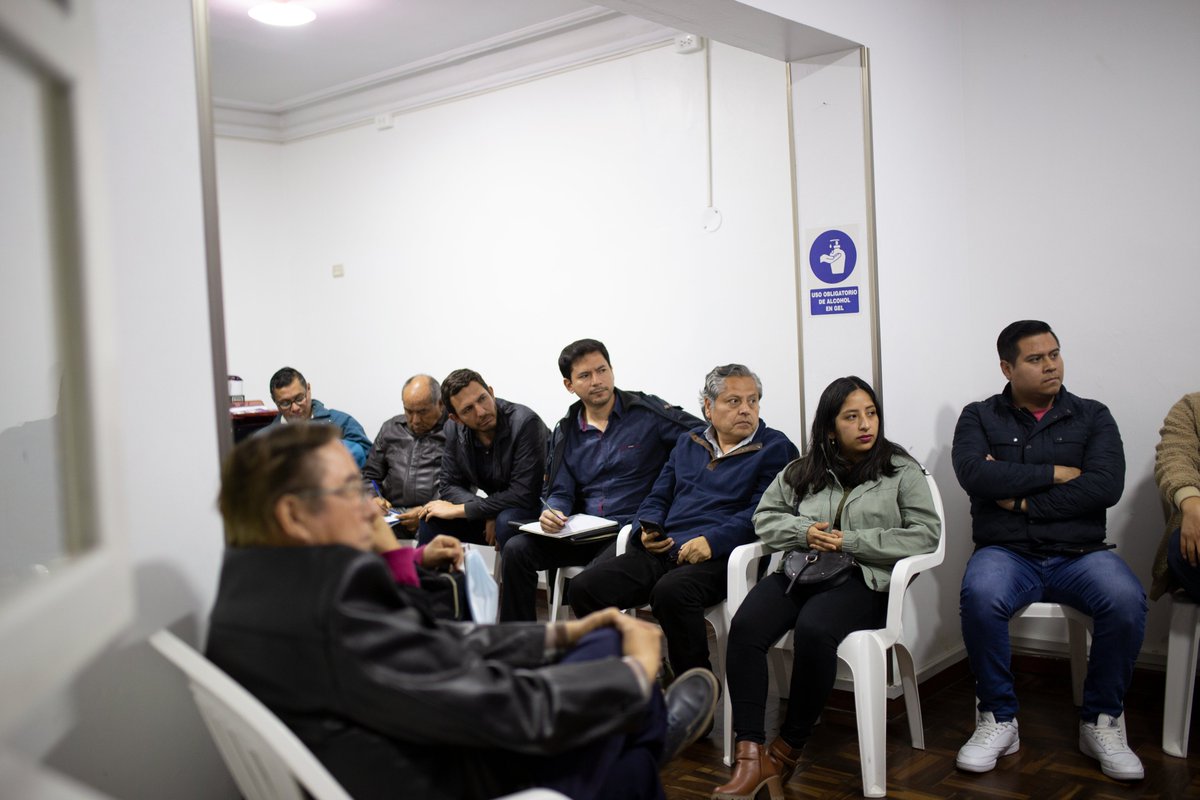 partidomorado's tweet photo. 🗓️Este fin de semana estuvimos con nuestros candidatos, autoridades nacionales y secretarios distritales de Lima Centro 1 que junto a nuestro Presidente @LuchoDuranRojo vienen trabajando a favor de seguir fortaleciendo nuestra institución 🇵🇪 https://t.co/rpQVsn7AIP