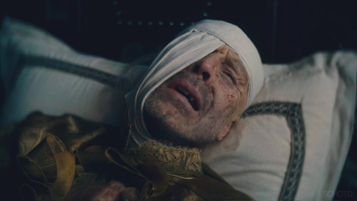 Tanagrinos's tweet photo. “Viserys Targaryen, señor de los Siete Reinos y Protector del Reino, cerró los ojos y se durmió. Jamás despertó. Tenía 52 años de edad y había reinado sobre la mayor parte de Poniente durante 26 años. Entonces estalló la tormenta y danzaron los dragones.”

— Fuego y Sangre.
#HOTD https://t.co/Yt5040zmZE