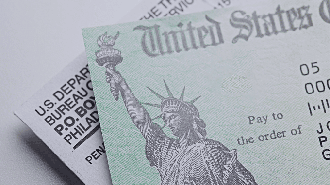 miami_diario's tweet photo. Para optar por el plan de estímulos en Florida, el ingreso anual familia debe ser menor a $10,000💵
➡️ Dale clic y revisa los detalles: https://t.co/HD9BAOv3Mt
#Estimulo #Florida #EEUU https://t.co/P0lUUoP4Wa