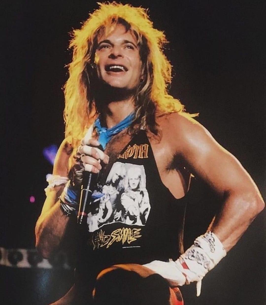 Happy birthday Diamond David Lee Roth, 68 years young.
What a showman   