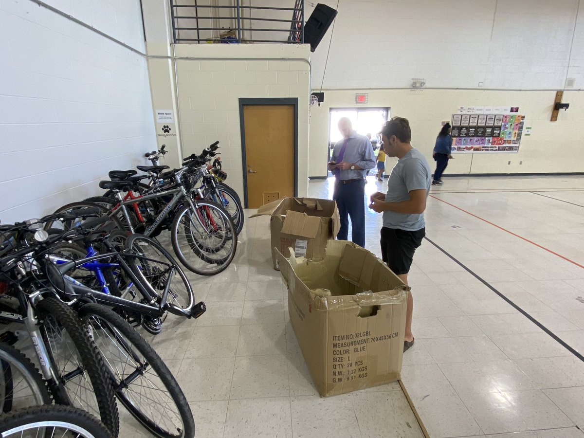 GlennPride's tweet image. We are so grateful to Bike Durham, the Durham Bike Coop, the City of Durham, the Durham Fire Department, and the NCDOT who partnered together to donate 25 beautiful bikes to our students who participated in the 4th grade bike lessons last year! Thank you!