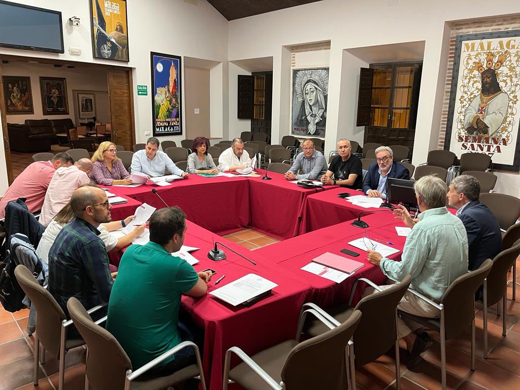 Agrupación de Cofradías de Semana Santa de Málaga tweet media