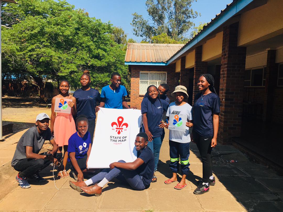 LetwinNomsa's tweet image. Wonderful family, great people and amazing minds 😍
It was time for reporting back haha #SotM2022 and #Foss4g2022 experience sharing with @YouthMappersMSU. The day was graced with an introduction on #Gender #Diversity and #Inclusion as #TheInternationalDayOfTheGirlChild drew nigh