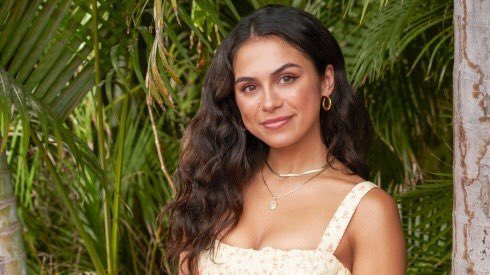 bachelorbtch's tweet photo. Why are none of the guys going after Brittany????  explain it to me like i'm five #BachelorInParadise https://t.co/GFN0KMpSG4