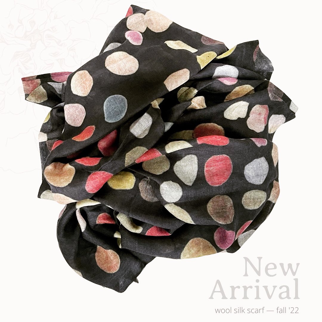 MarigoldRow's tweet photo. Wool Silk Scarves in stock now!
.
.
.
#scarf #scarves #accessories #womensfashion #onlineshopping #fall #wool #silk #marigoldrow #marigold_row #finetextiles #polkadots https://t.co/303ud9mHta