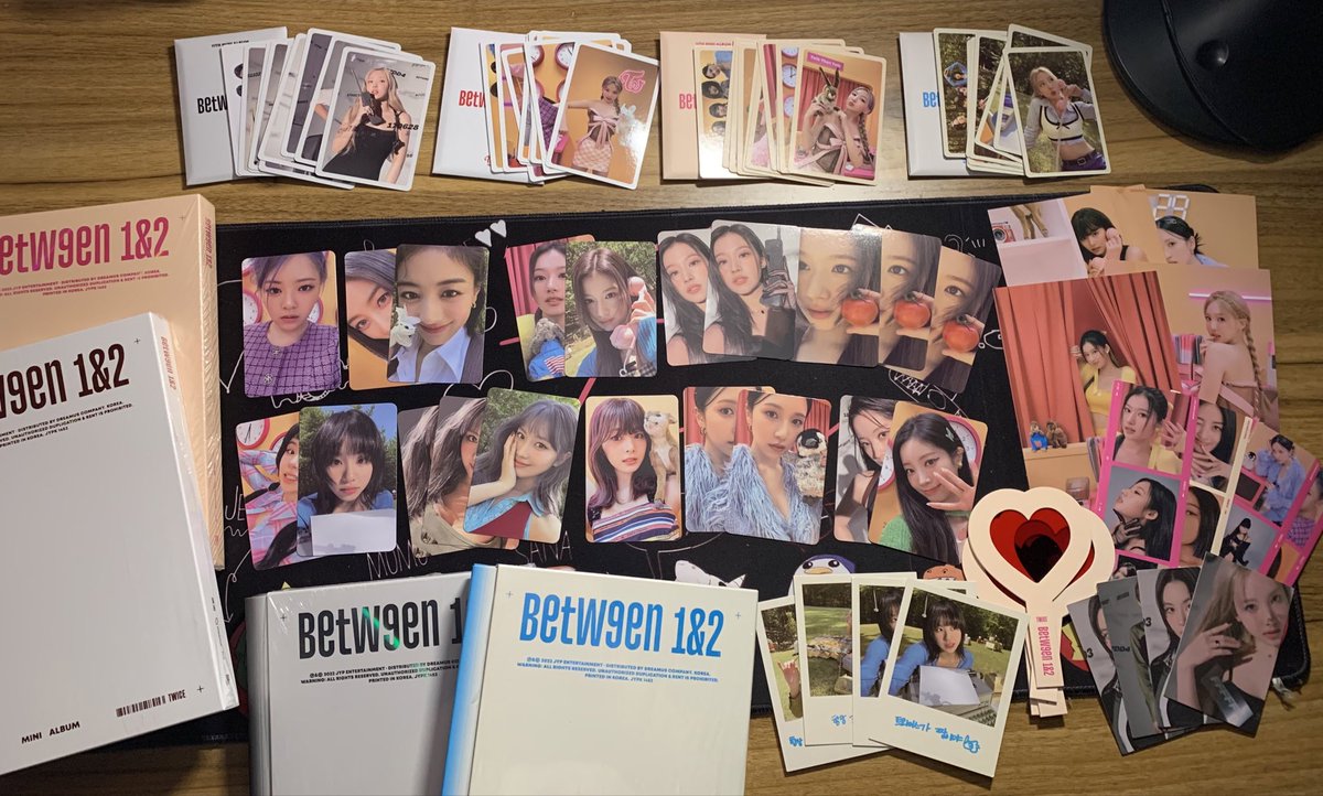 cinnamonkeu's tweet photo. — #LowisCollects 

Hi @KShoplifter my b1&amp;2 albums arrived safely!! Super pretty lagi ng pulls tuwing dito ako bumibili 🥹

#naholdapako thank you! https://t.co/BV0CFwHXLE