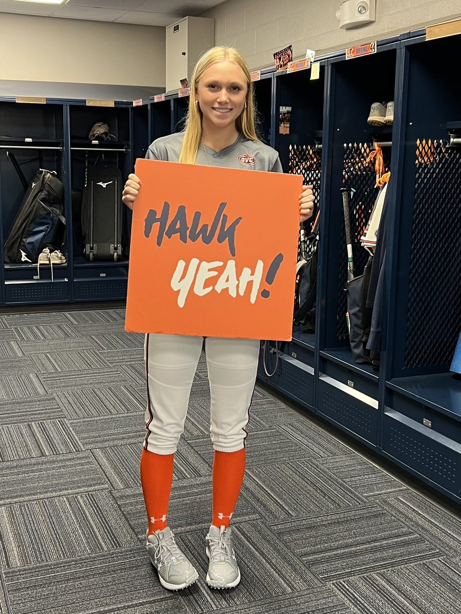tnbolts2024sain's tweet photo. 2024 @CourtAnn2024 spent the day at UTM for an official visit. She enjoyed the campus tour, learning more about UTM &amp; especially getting the chance to experience what it’s like to be in the shoes of a UTM 🥎 player. All of her hard work is paying off! So proud of you, Court! 💜 https://t.co/givkJWUoMx