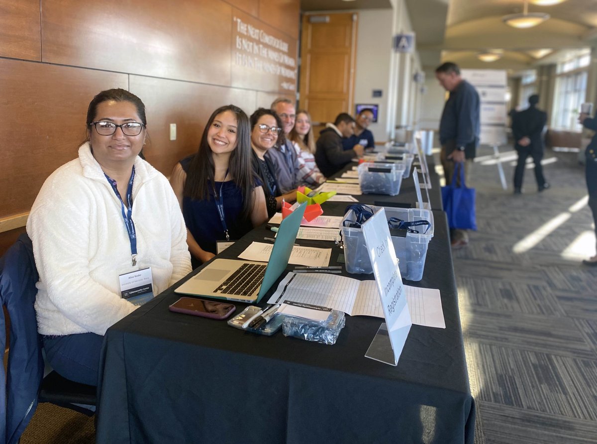 Thank you to everyone who attended the UNR Cybersecurity Conference today! Thank you also our partners, who made this free conference possible!

#cybersecurity