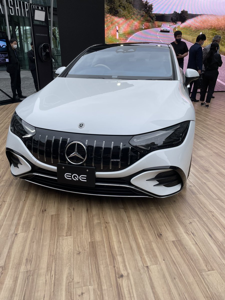 kyosuke449's tweet photo. はじめ写真���見た時はクソダサいと思ったけど生で見たAMG EQEはそこそこかっこよかった!
#EQE #AMGEQE #メルセデスベンツ https://t.co/rRm3i26hVj