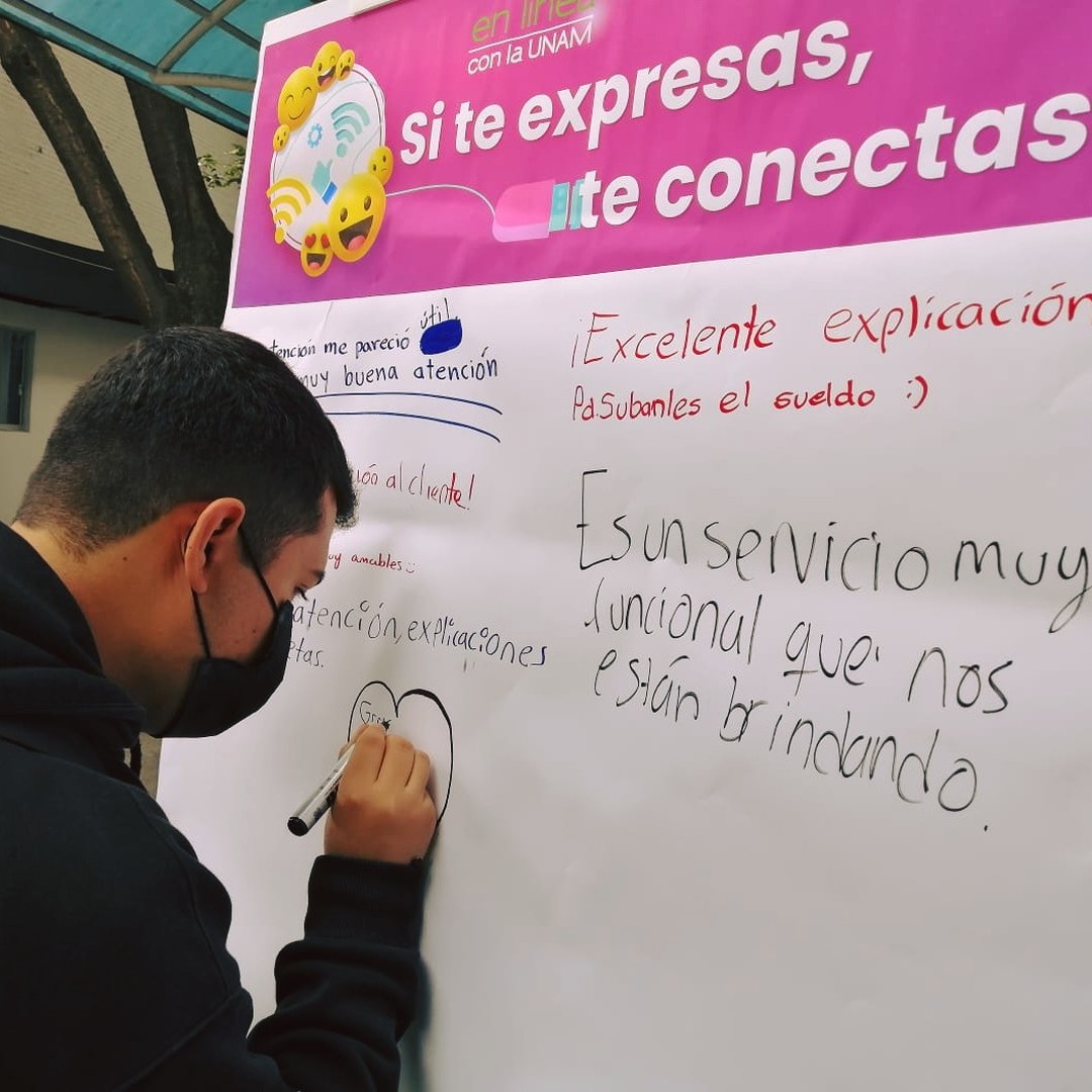 UNAMdigital's tweet photo. ¡Gracias a la comunidad de la @ENP9 por visitar nuestro stand!

Nos dio mucho gusto conocerlos y poder asesorarlos en el uso de nuestros #serviciosTIC 🥰🥳

#GiraDGTIC #DGTICentuPrepa #TodosenLíneaconlaUNAM #ENP9 #Prepa9UNAM https://t.co/2JfXsu3WPA