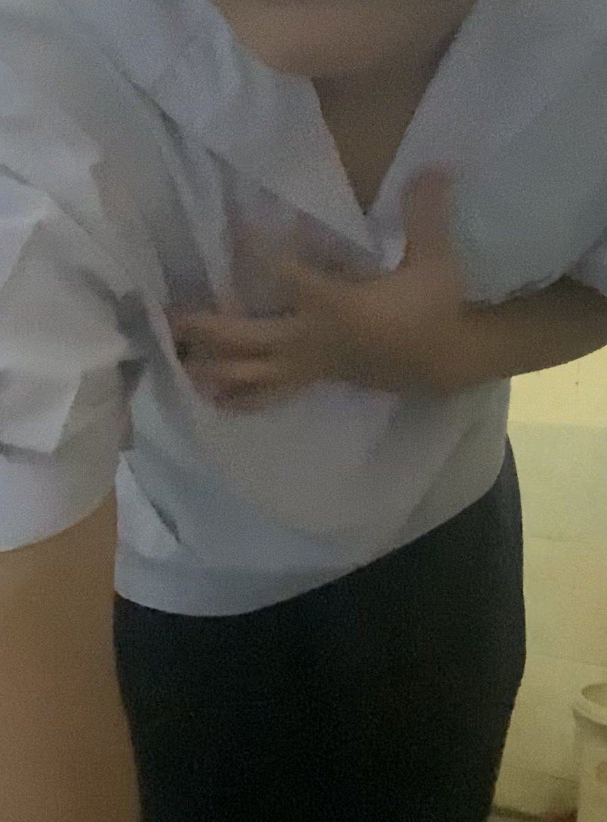 nmO464w71's tweet photo. เมื่อไหร่จะเปิดเทอมคะเริ่มเหงาเเล้ว☹️ #เงี่ยน #เงี่ยนมาก #หีมัธยม #หีไร้ขน https://t.co/3oaeMBTtmo