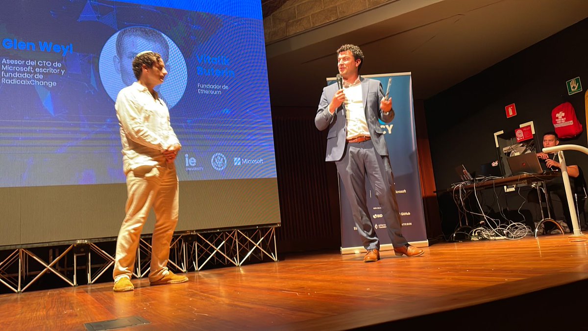 GobiernoUAndes's tweet photo. Muchas felicidades a @EVotingGlobal por ganar la primera competencia de startups y scaleups en el #Tech4Democracy Venture Day Bogotá. 👏 https://t.co/x9wnfxoctV