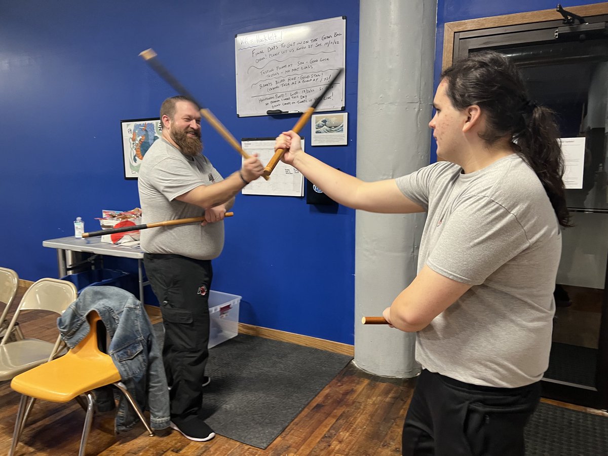 KarateTask's tweet image. Sinawali on different terrains and through obstacles.