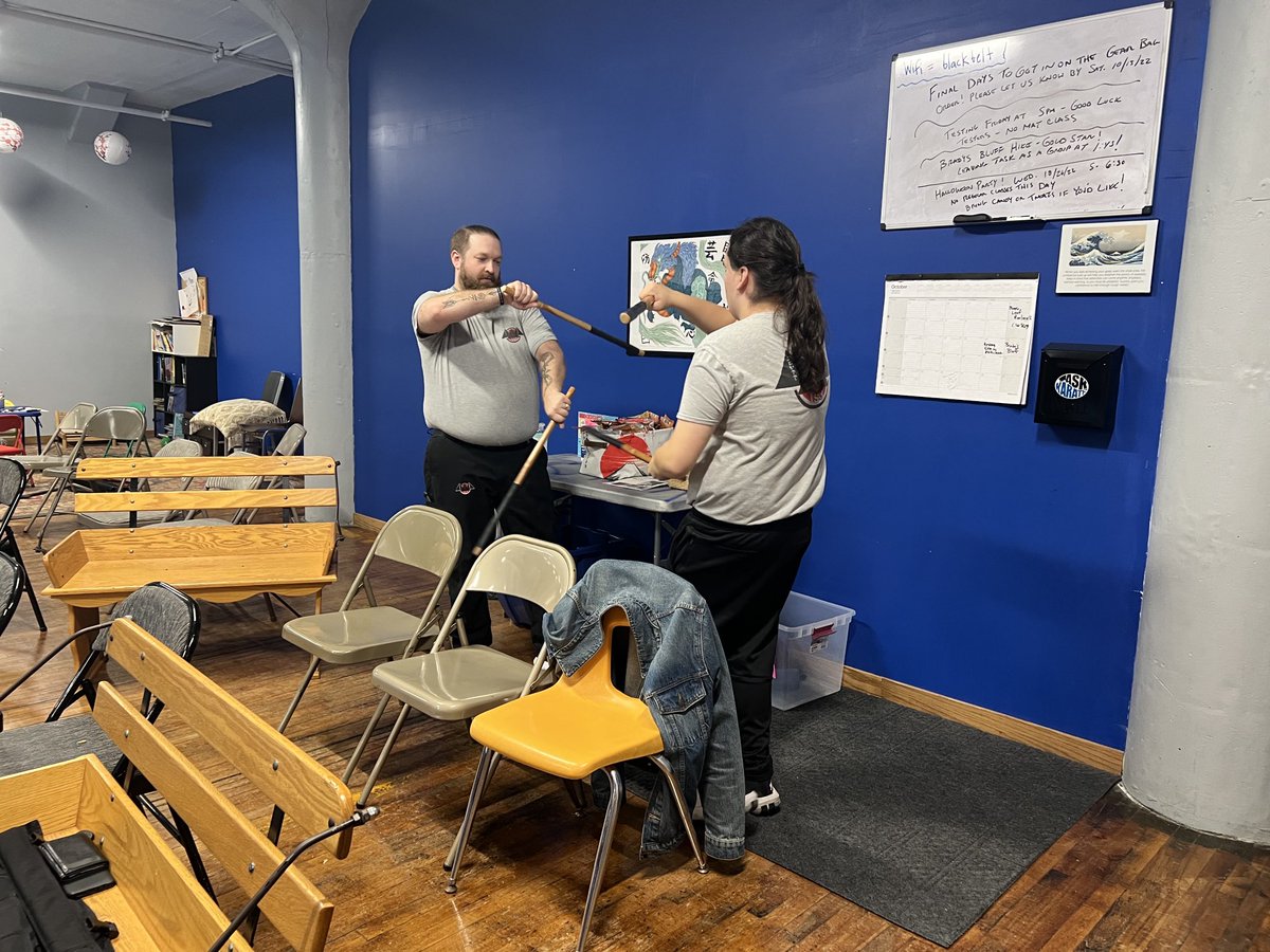 KarateTask's tweet image. Sinawali on different terrains and through obstacles.