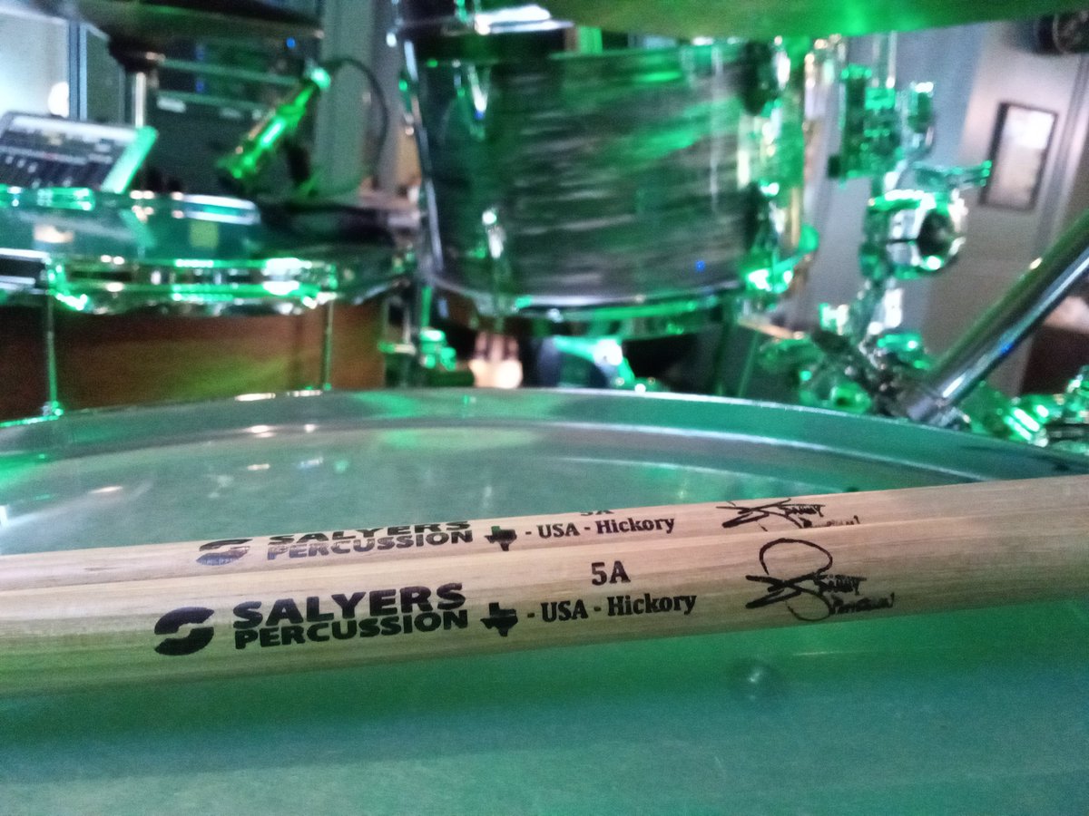 DPattersonMusic's tweet photo. Playing a private event today with Vertigo. 
#drummer #giglife #drums #drumset #motionprodrumthrones #salyerspercussion #gretschdrums #tnrproducts #thedrumwallet #sledgepad #cympad #impressioncymbals #dannypattersonmusic https://t.co/ZjixsIlhYk